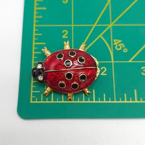 Vintage Ladybug Brooch Pin Gold Tone Red Enamel Black Dots Rhinestone Eyes - Picture 5 of 5